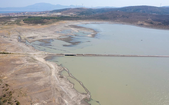 Çeşme'de su krizi! Kesinti süresi uzatıldı, tatilciler geri dönüyor