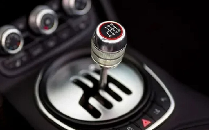 Otomobillerde olmazsa olmazdı ama artık tarih oluyor