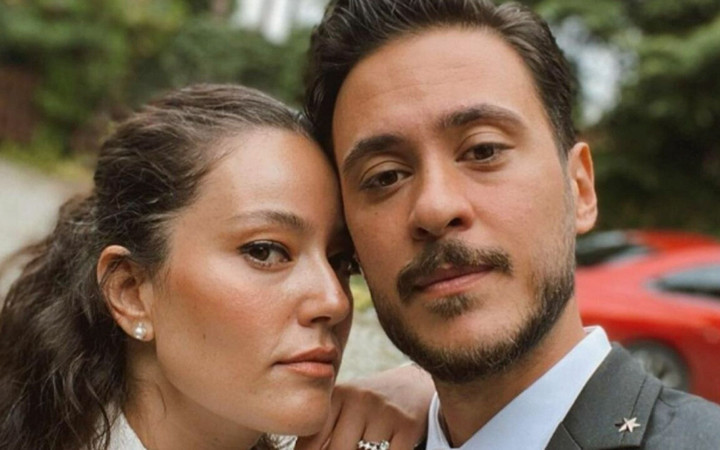 Pelin Akil'le evliliği bitti, Anıl Altan fena patladı! Sarışın kızla yakalandı