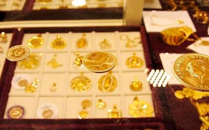 Altında bekleyen kazanacak! Haftaya rekorla başladı asıl bomba 2026'da çeyrek altın, gram altın... - Resim: 4