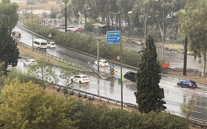 AKOM ve Meteoroloji'den kuvvetli yağış uyarısı! 3 Kente dikkat...