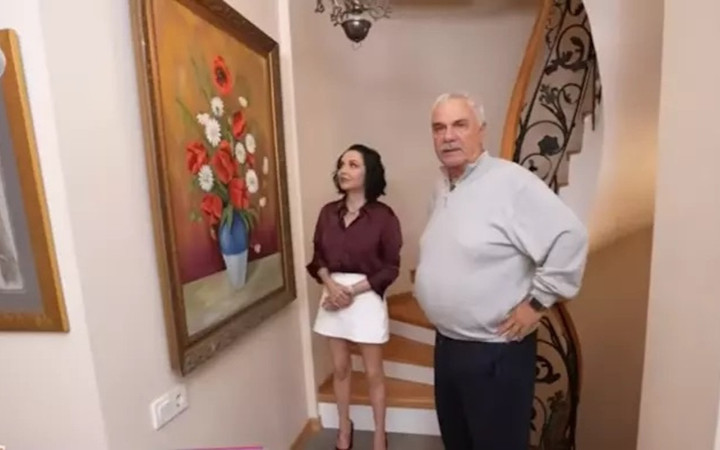 Halil Ergün muhteşem villasıyla şaşırttı! Bakın usta sanatçı nasıl bir evde yaşıyor