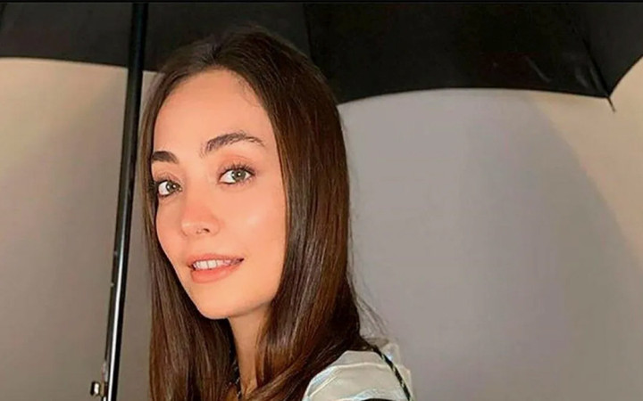 Oyuncu Zeynep Tuğçe Bayat ilk kez anne oldu! Oğlu Atlas'ın son halini paylaştı