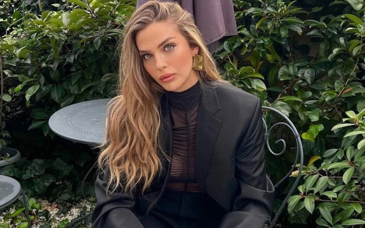 Ameliyat sonrası ilk paylaşım! Yasemin Şefkatli'nin sağlığı nasıl?