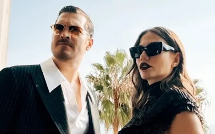 Eşref Rüya'nın başrolleri Cannes'i salladı! Demet Özdemir'in kombini olay...