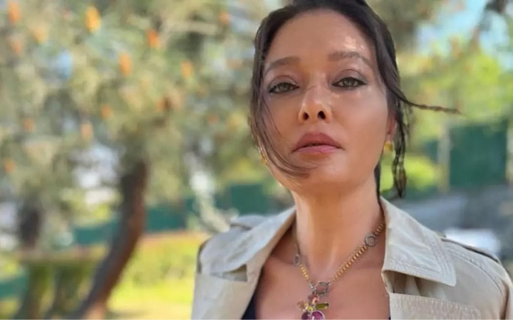 Nurgül Yeşilçay İzmir'deki evinden paylaştı! O alışkanlıklar olay...