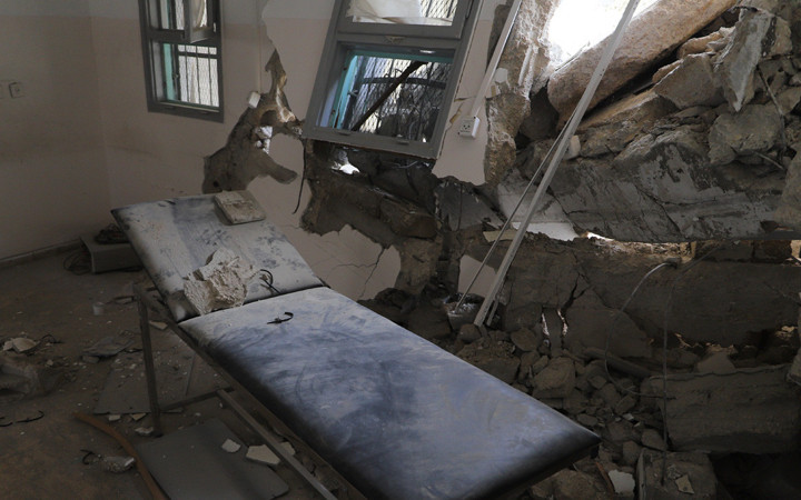 İsrail Gazze'den çekildi hastanedeki yıkım ortaya çıktı