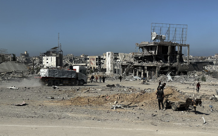 Ateşkes yapıldı! Gazze'ye yardım tırları ulaşıyor halk evlerine dönüyor