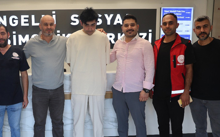 Hatay'da 3 yıldır evden hiç çıkmadı banyo bile yapmadı o genç şimdi bambaşka biri oldu