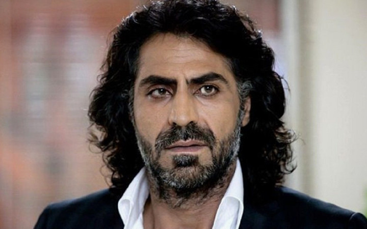 Kurtlar Vadisi'nin Abdülhey'i Kenan Çoban tası tarağı topladı, kimsenin bulamayacağı o yere taşındı!