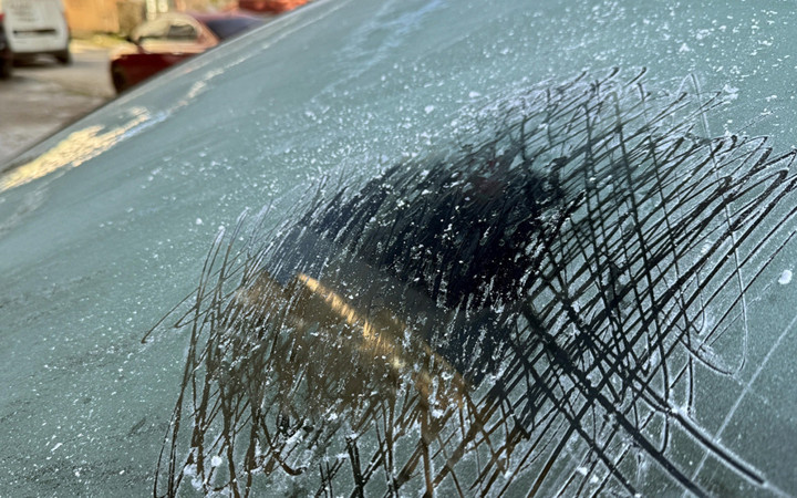 O şehir resmen dondu! Termometreler -10 dereceyi gösterdi