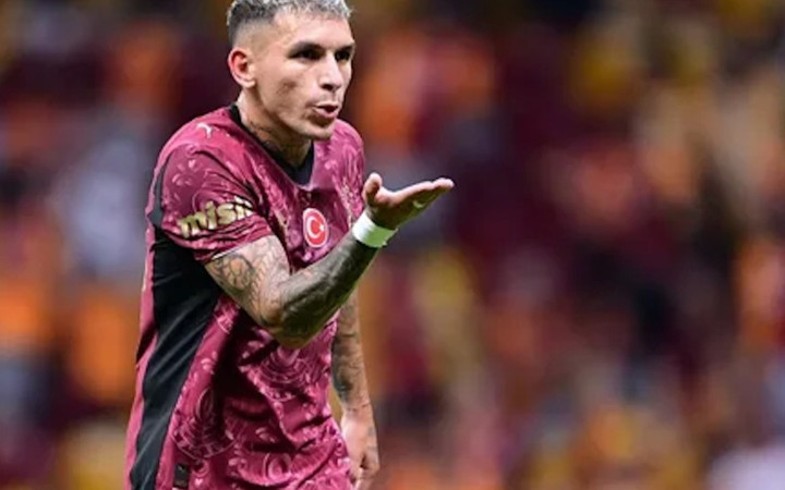 Lucas Torreira ile Demet Özdemir arasında neler oluyor? Sosyal medya hamlesi olay