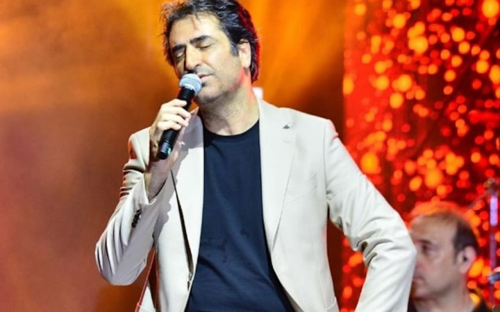 "Oyunculuk kutsal mı" polemiğine Mahsun Kırmızıgül'de katıldı! Açıklaması olay...