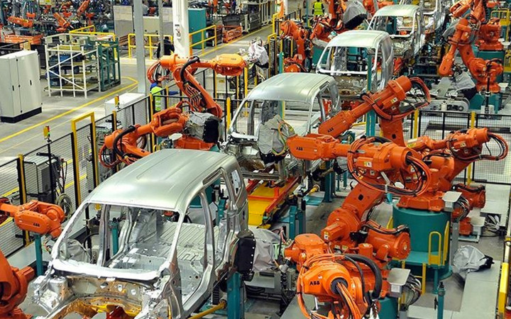 Efsane otomobil tarihe karıştı! 27 yıllık serüven sona erdi