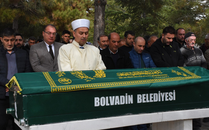 Servet Böcek'in cenazesi Afyonkarahisar'da defnedildi