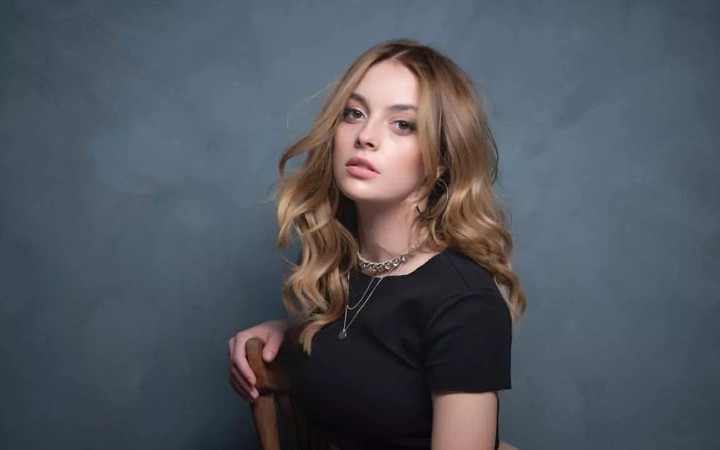 Dans tutkunu Melis Sezen'den cansız mankenle muhteşem performans! Sözleri ise...