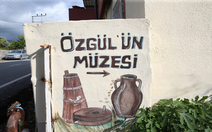 Kayınvalidesinden yadigar evi müzeye dönüştürdü