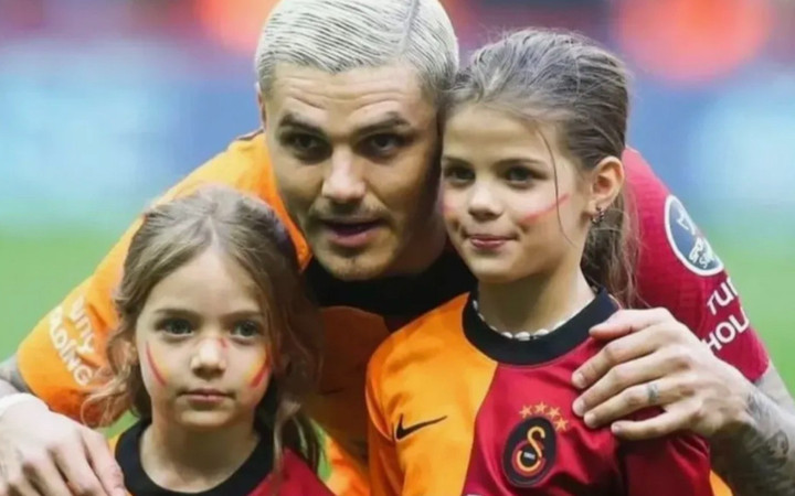 Wanda Nara'dan ayrılan Icardi 1 yıldır nafaka ödemiyordu! Siciline işlendi