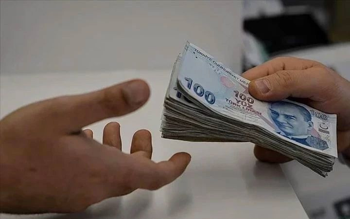 Hesaplar sil baştan! Memur ve emeklinin zammı belli oluyor, maaşlar değişiyor enflasyon farkı... - Resim: 1