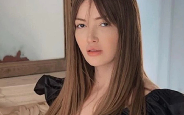 Danla Biliç'ten kötü haber! 5. kez ameliyat masasına yattı! Çıkan dolgu maddesi ise şoke etti