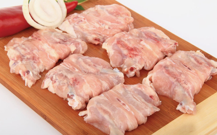 Tavuk tüketenler dikkat! Tazede olsa bu şekilde zehirliyor...