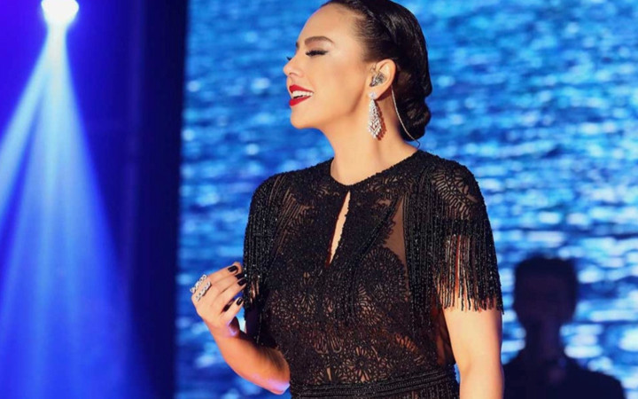 Ebru Gündeş'ten muhteşem değişim! Son pozu olay