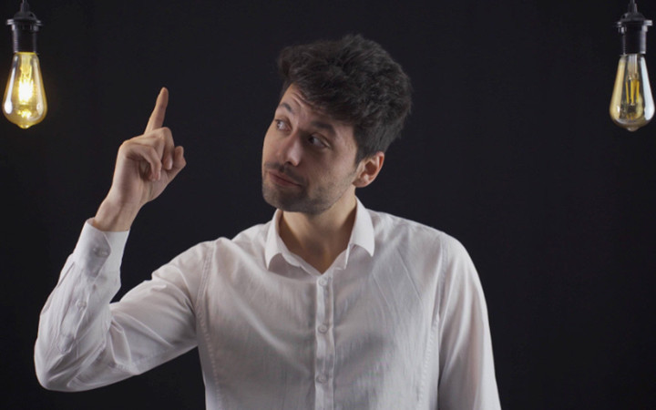 ''Dilimin ucunda'' hissi, Türkiye'de yaklaşık 700 bin kişinin yaşadığı o hastalığın ilk sinyali olabilir!