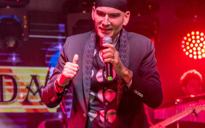 Şarkıcı Altay'dan sahne öncesi çok özel ritüelleri...