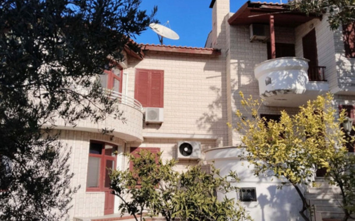 Gönül Köşkü olarak biliniyordu! Şarkıcı Kayahan'ın köşkü için şok karar