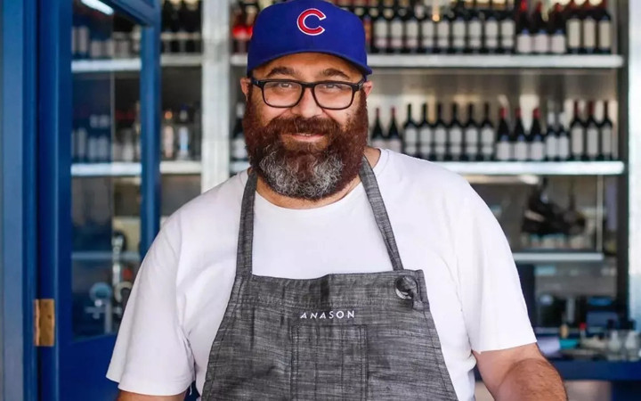 Muhteşem teklif! Somer Şef 21 yaş küçük sevgilisi ile evleniyor...