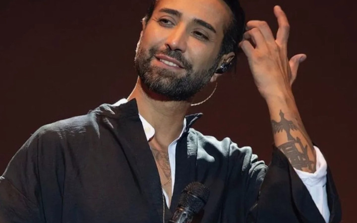 Ünlü şarkıcı Tan'dan çağrı! "Koyunları besledi, vegan olun"