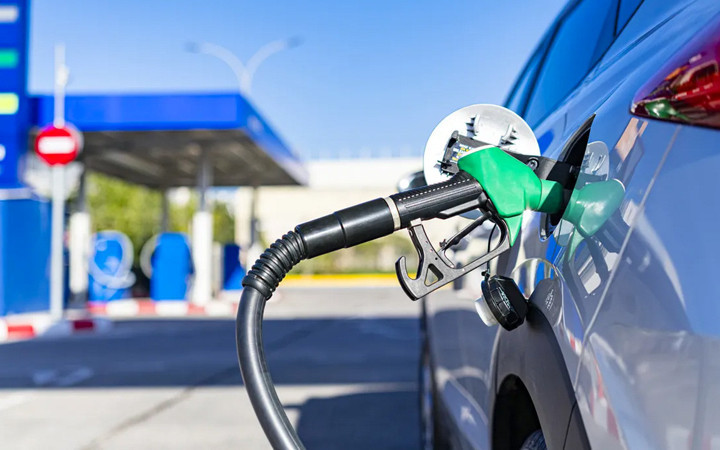 Motorine zam kesinleşti bu gece geliyor işte yeni güncel akaryakıt fiyatları