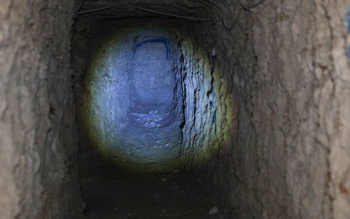 Suriye'nin altını köstebek yuvasına çevirmişler YPG tünelleri görüntülendi