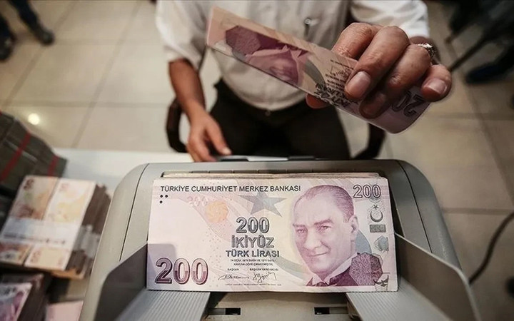 Seyyanen zam ve bayram ikramiyesi bombası! Net rakamı duyurdu