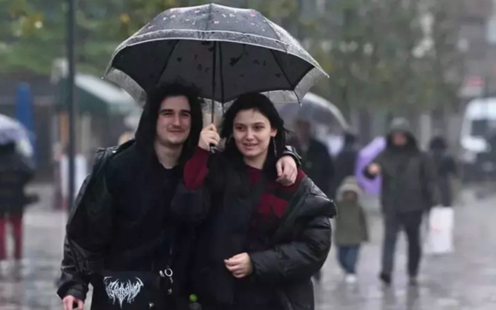 3 Gün sürecek sağanak yağışa dikkat! Şemsiyelerinizi hazırlayın...
