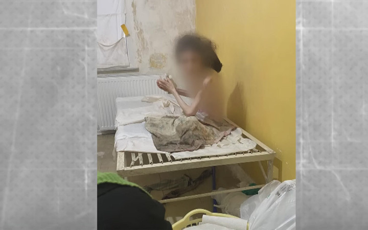 Evde bir deri bir kemik çıplak halde bulundu! Müge Anlı'da ortaya çıkan dehşet evi