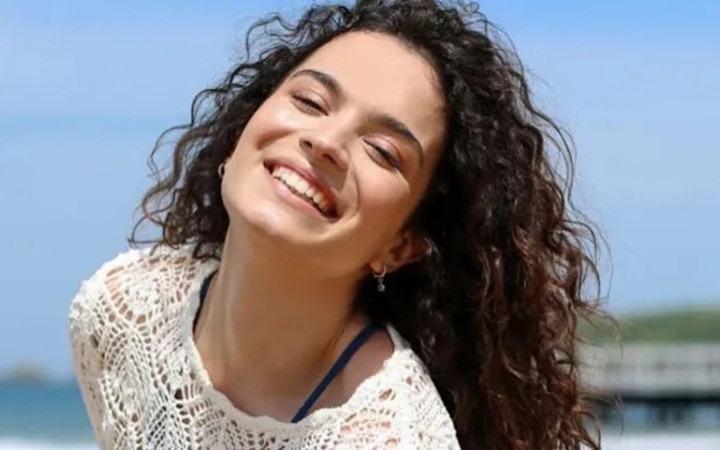 Aslı Bekiroğlu yeniden masaya yattı! 5. ameliyatı nasıl geçti?