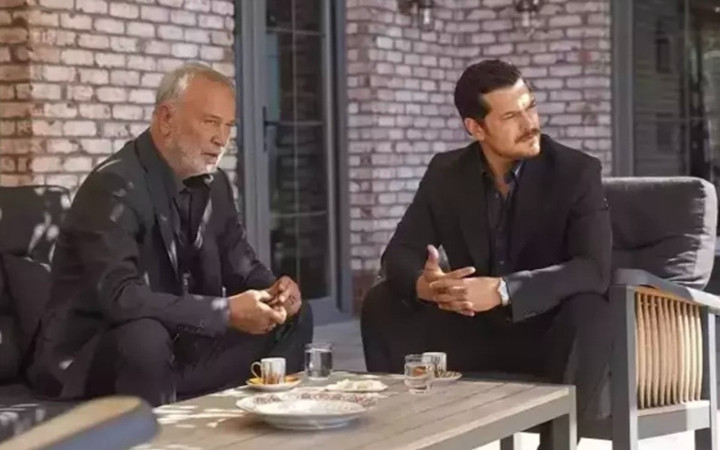 Eşref Rüya'nın İhtiyar'ı Nuri Alço mu olacak? Levent Özdilek'ten o soruya yanıt geldi!