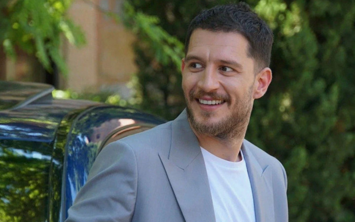 Tam 140 kiloymuş! Uraz Kaygılaroğlu'nun kilolu hali görenleri şaşkına çevirdi