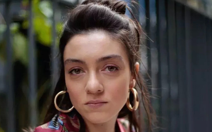 Merve Dizdar'dan itiraf gibi sözler! Oyunculuk hakkında konuştu