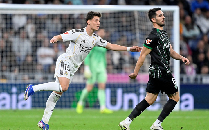Arda Güler'den dünyayı sallayan gol! 70 metreden attı Real Madrid 4-1 yendi