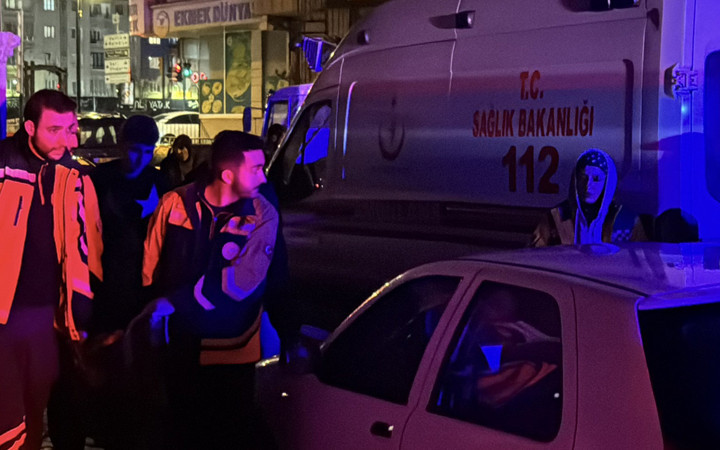 Aile içi kavga faciaya dönüştü! 15 yaşındaki çocuk dehşet saçtı