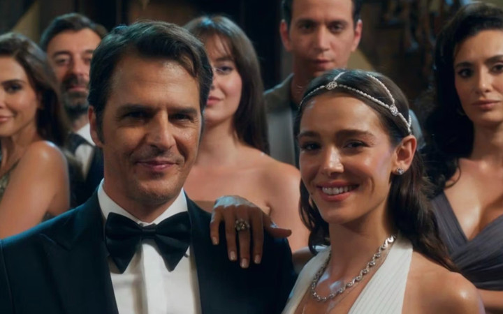 Kıskanmak dizisi kadrosu büyüyor! Üç isim birden kadroya girecek...