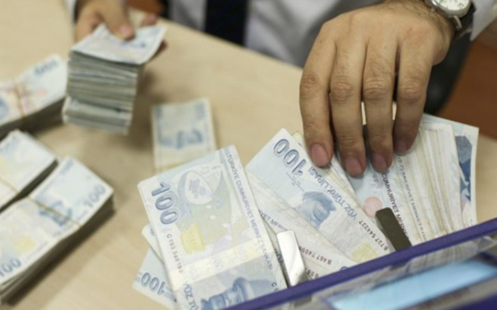 Acil ihtiyacı olan emekliye 17.000 TL