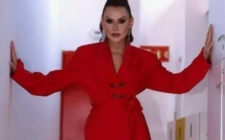 Türkiye'nin kalbine dokunmuştu! Deniz Seki o şarkıyı bakın kime yazmış...