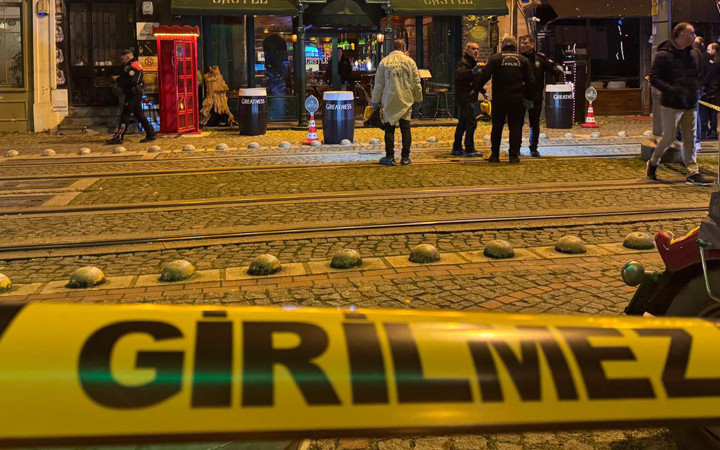 Eğlence mekanına silahlı saldırı! 2 kişi öldü, yaralılar var