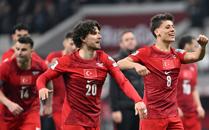 Kosova-Türkiye maçı öncesi A Milli Takım'ın oteline saldırı düzenlendi