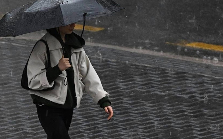 Megakentte kuvvetli sağanak! AKOM uyarmıştı...