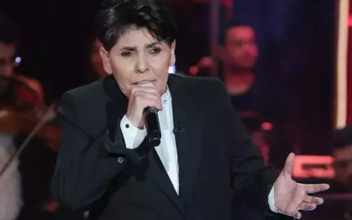 Yıldız Tilbe başlattı! Ünlüler Cansever için tek yürek oldu...