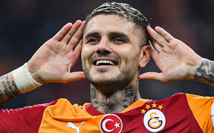 Galatasaraylı Mauro Icardi'ye sürpriz transfer telefonu